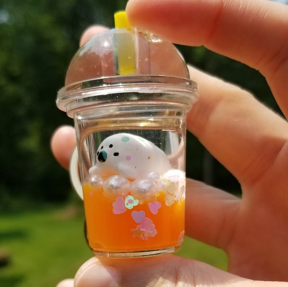 3 Kawaii Keychains! NEW Boba Baby Liquid Keychain Fidget Toys Turtle Seal Bunny - Picture 5 of 5